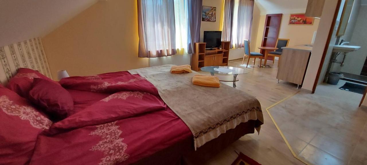 Villa Verteskacsa Vértesacsa エクステリア 写真